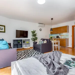 Main Street 2 Appartement Rijeka
