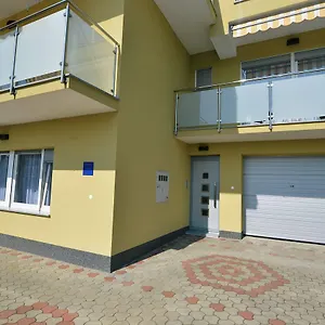 villa-martina-ika.primorje-gorskikotar.com/
