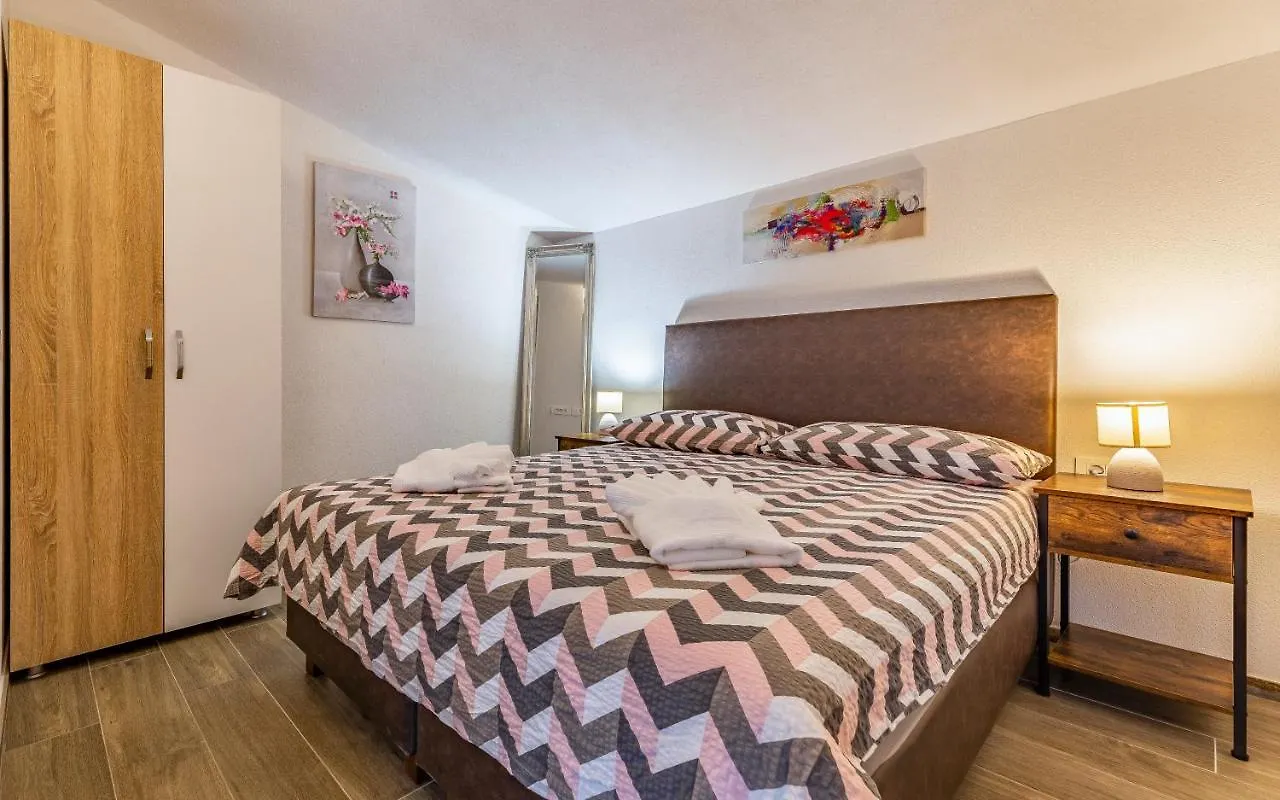 Villa Asta Medulin 0*,  Croatia